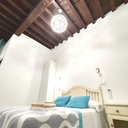 Tres Culturas Толедо